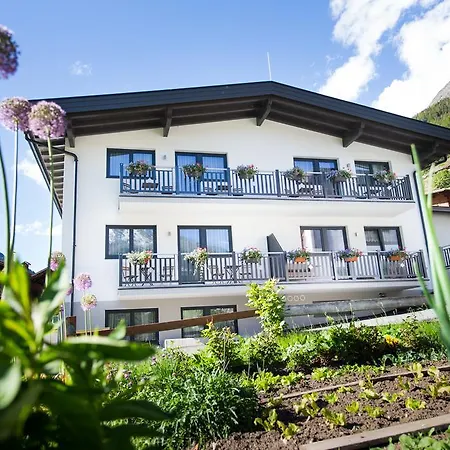 Haus Luigi Зельден